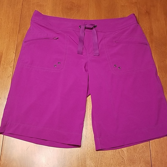 Athleta Pants - Athleta fuschia purple Bermuda shorts 12